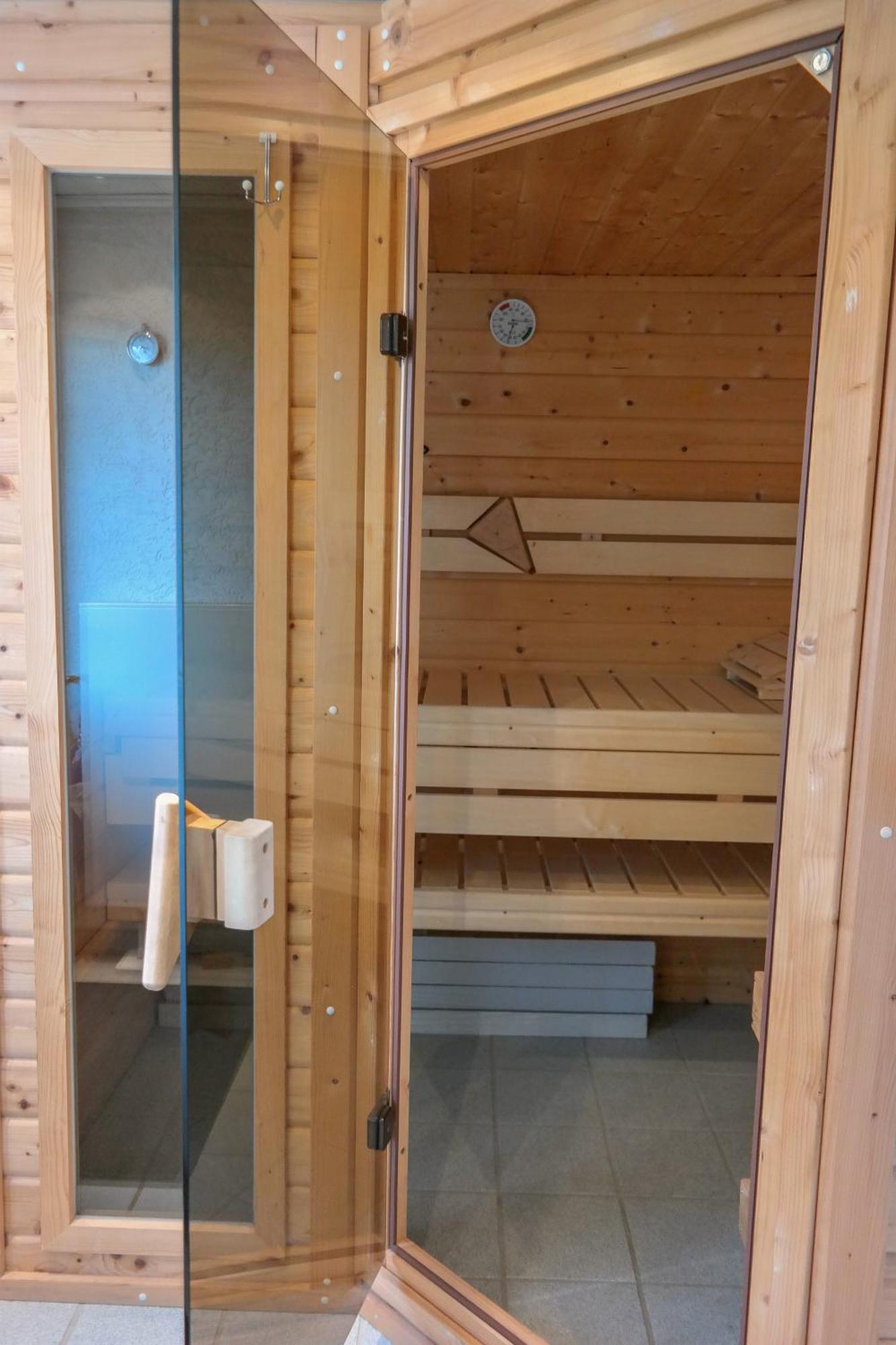 4Pers House Christine W Sauna, Winter Garden & Fishing Pier Anjum Exterior foto